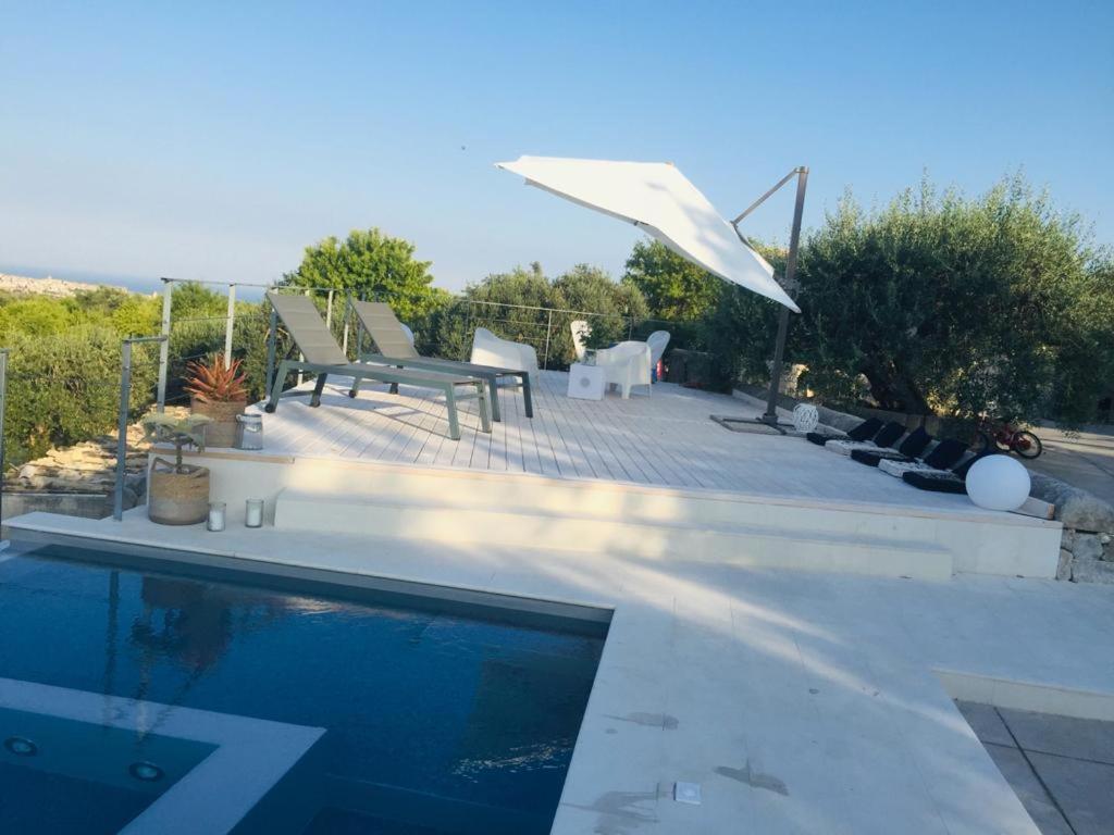 Villa Meriem Noto Exterior foto