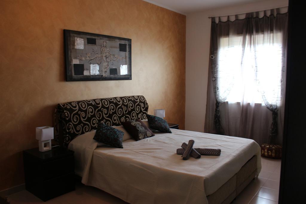 Villa Meriem Noto Habitación foto